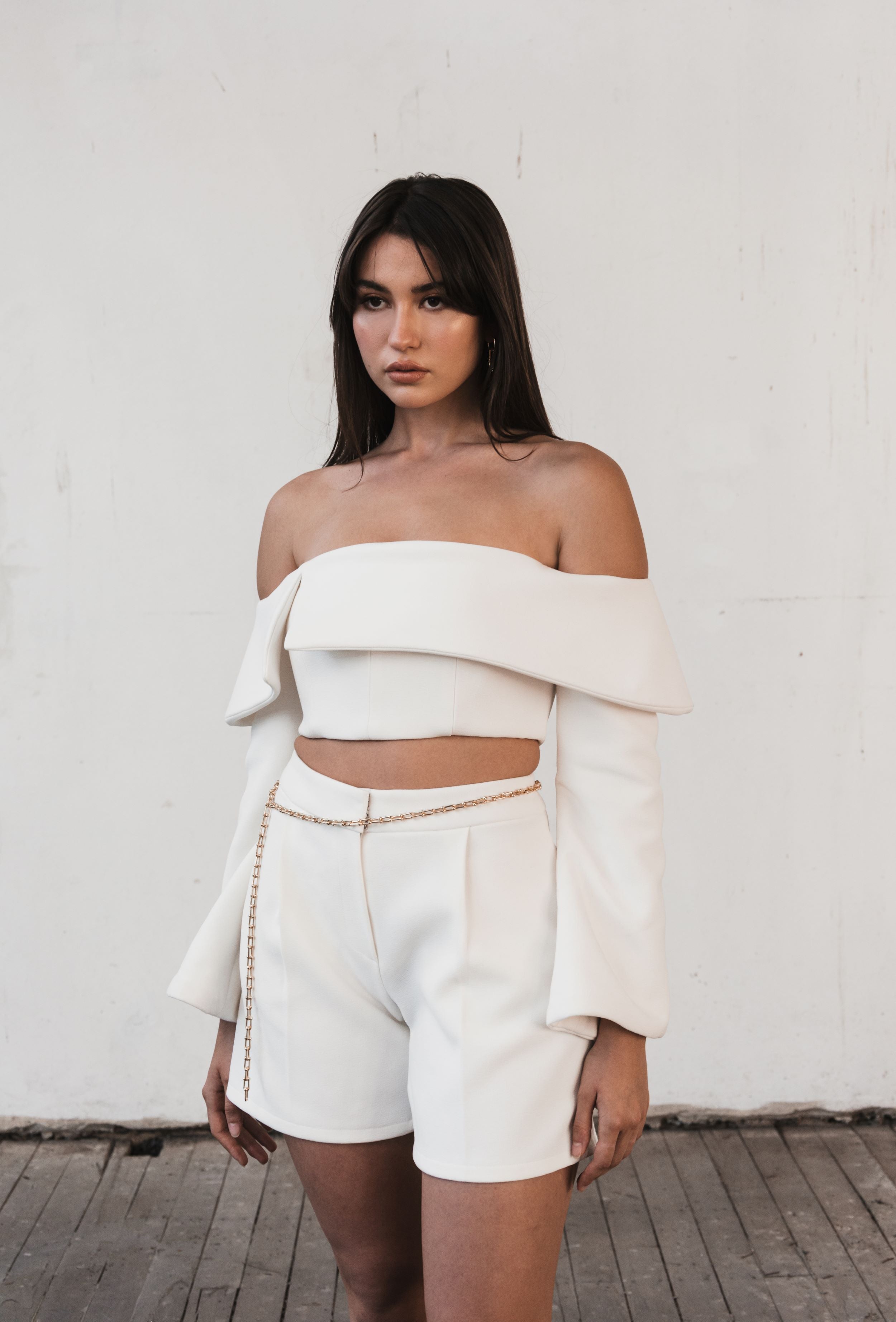04. CREPE CROPPED TOP